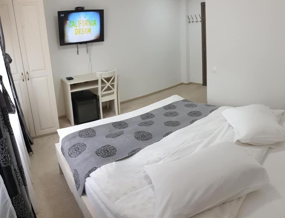 Casuta Din Padure Bed & Breakfast Dragus Exterior foto